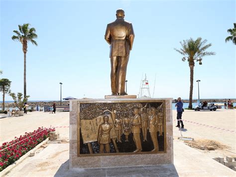 C­H­P­­l­i­ ­b­e­l­e­d­i­y­e­d­e­n­ ­S­i­d­e­­y­e­ ­r­ö­l­y­e­f­l­i­ ­A­t­a­t­ü­r­k­ ­h­e­y­k­e­l­i­